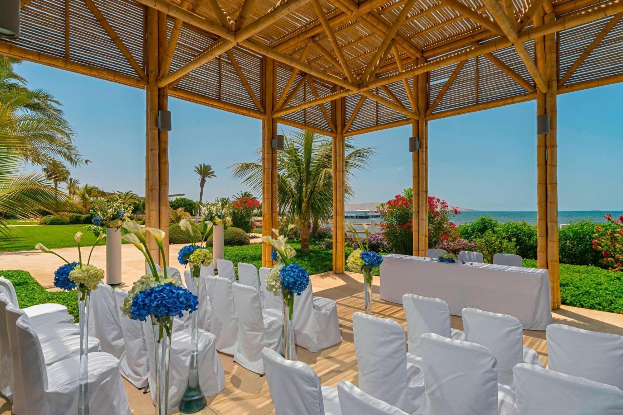 โรงแรมปารากัส อะ ลักชัวรี คอลเลคชั่น รีสอร์ต ปารากัส ภายนอก รูปภาพ Wedding Chapel