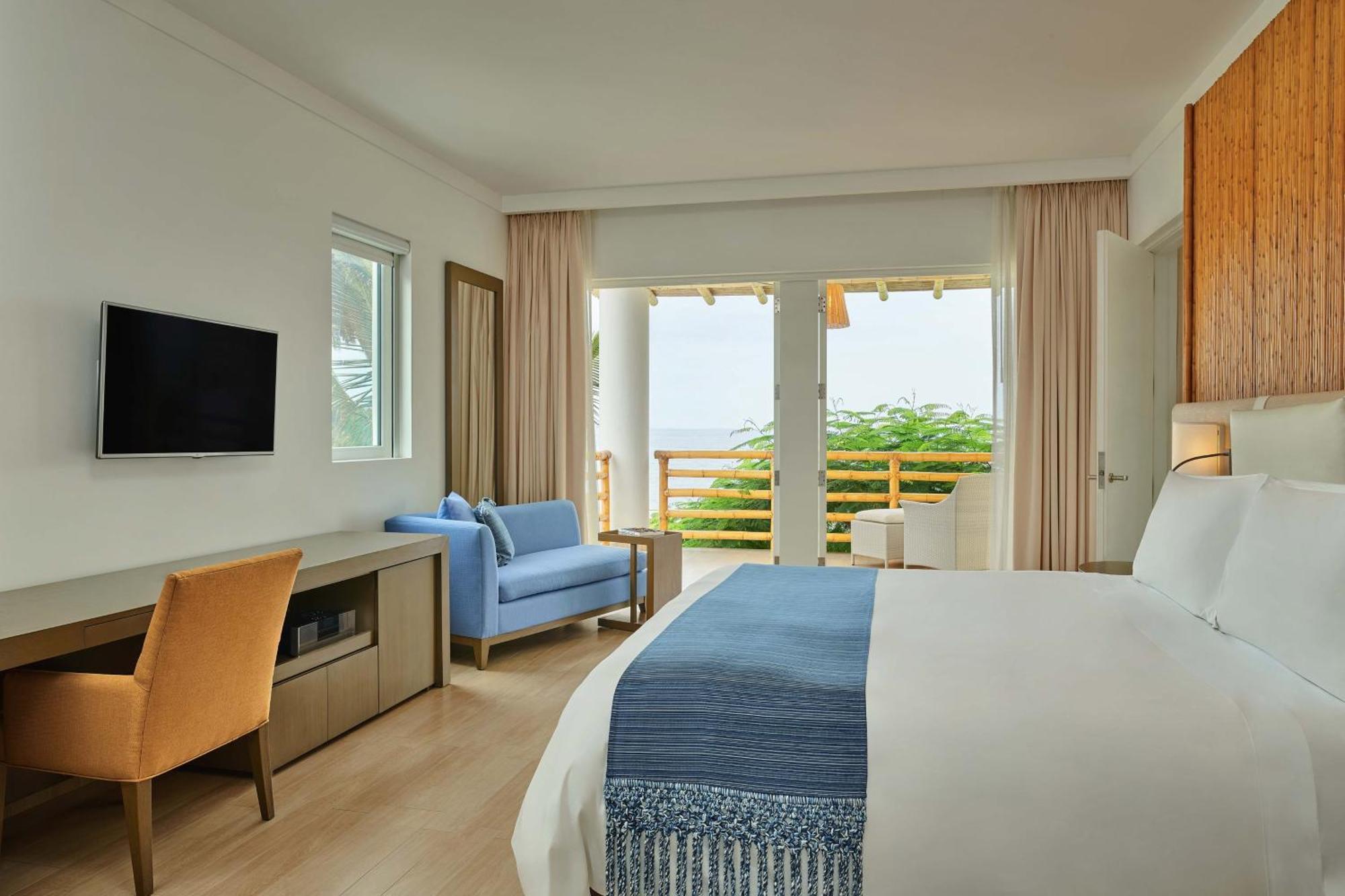 โรงแรมปารากัส อะ ลักชัวรี คอลเลคชั่น รีสอร์ต ปารากัส ภายนอก รูปภาพ A room at the hotel